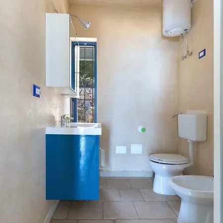 Ginestra Apartman *